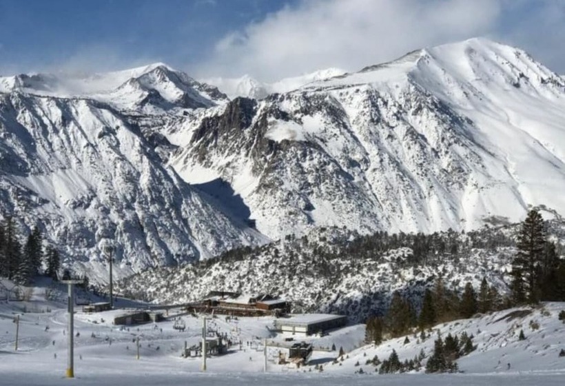 모텔 Gull Lake Lodge