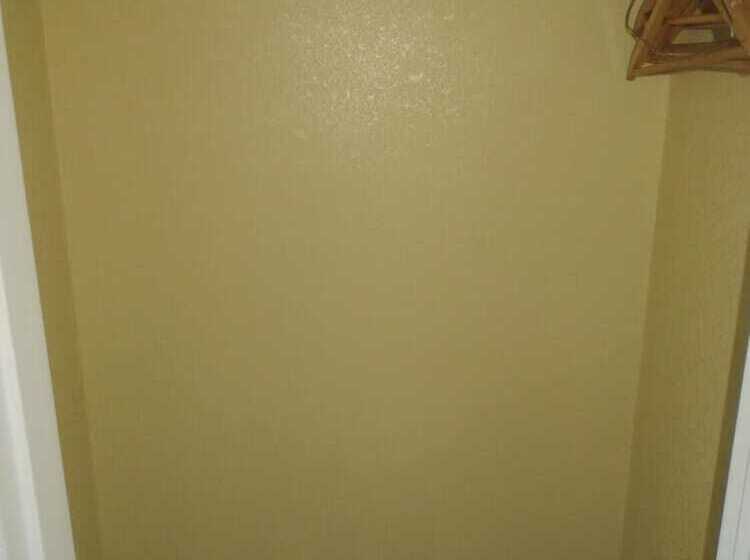 モーテル Hallmarc Inn