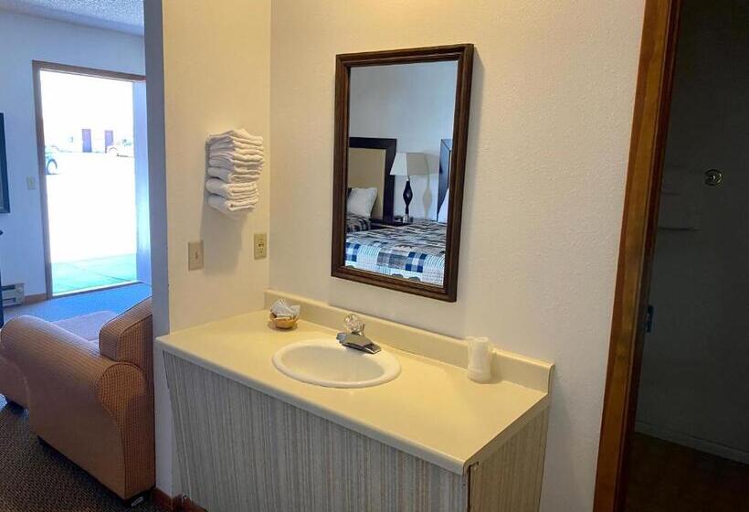 فندق على الطريق Holiday Lodge