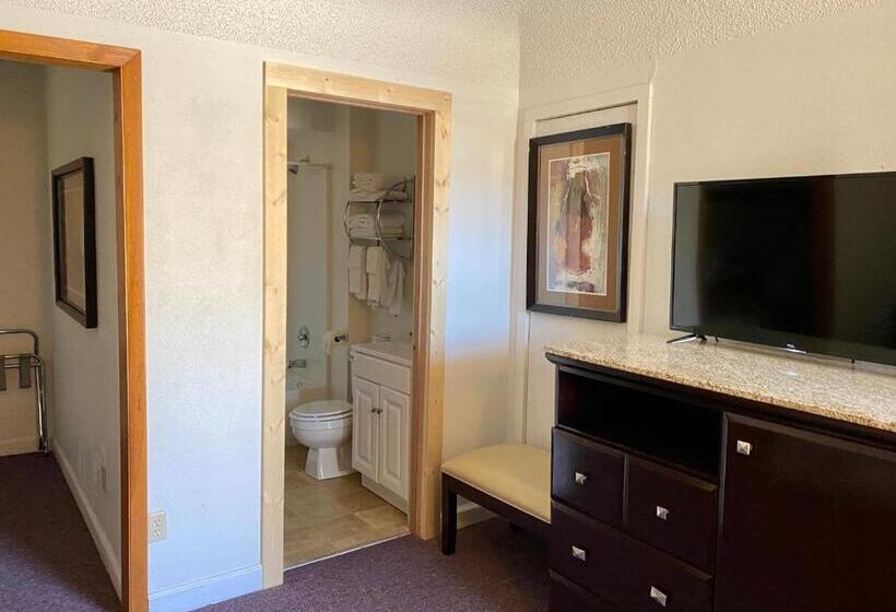 فندق على الطريق Holiday Lodge