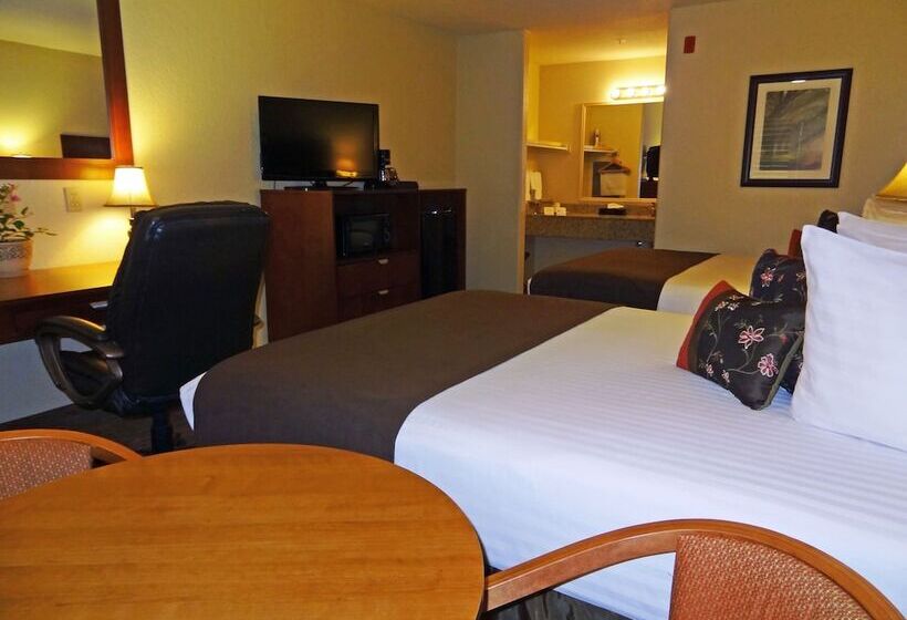 Мотель Kenedy Inn And Suites