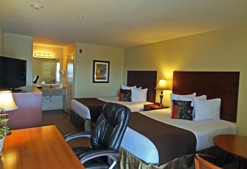 Мотель Kenedy Inn And Suites