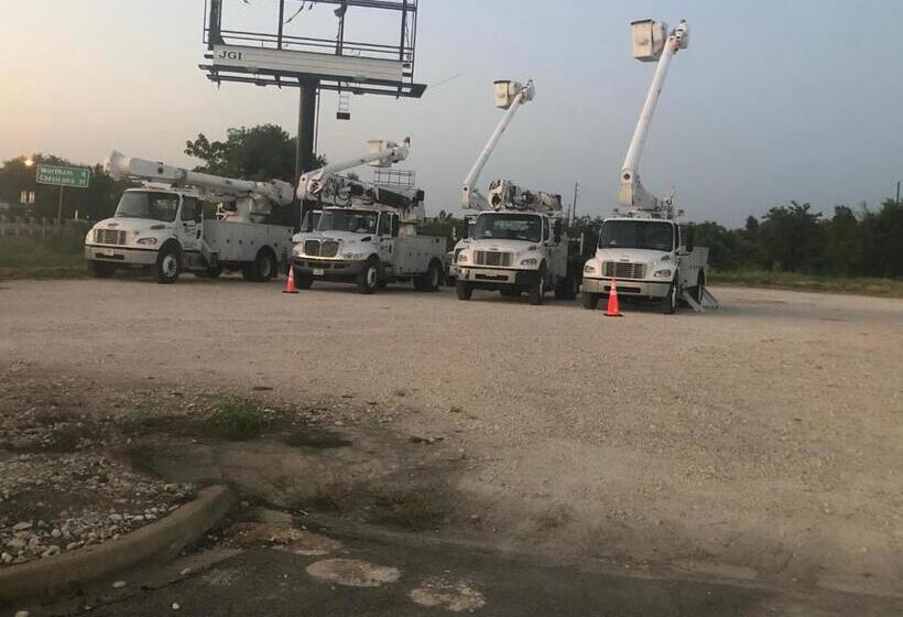 汽车旅馆  Kings Inn Mexia