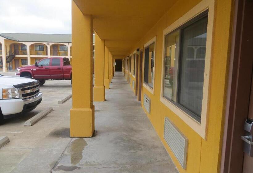 汽车旅馆  La Grange Executive Inn And Suites