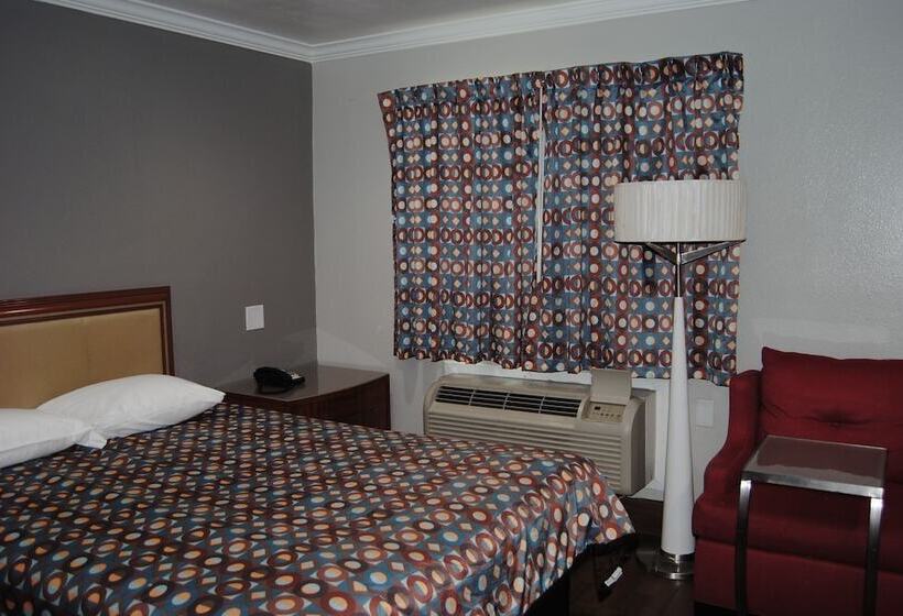 모텔 La Puente Inn