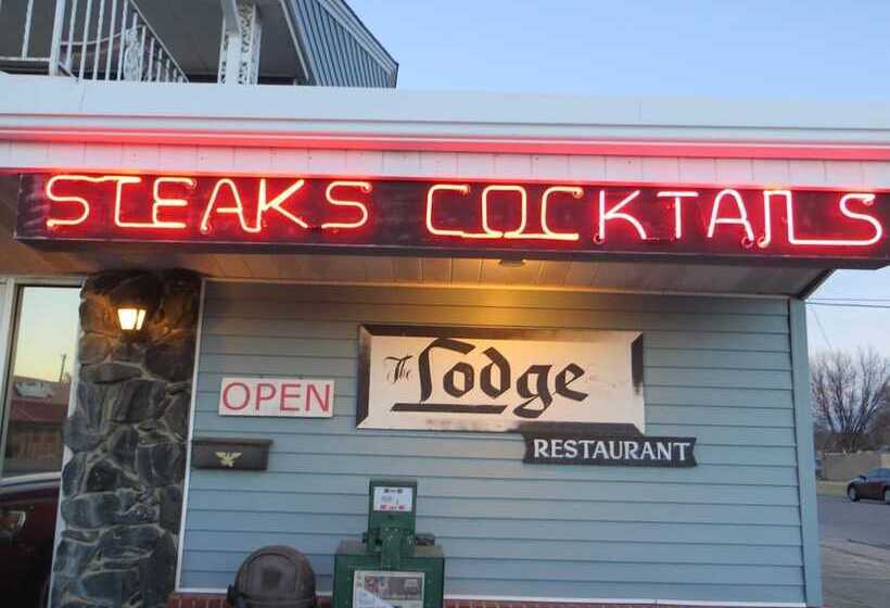 모텔 Mid Town Western Inn