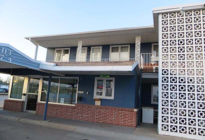 모텔 Mid Town Western Inn