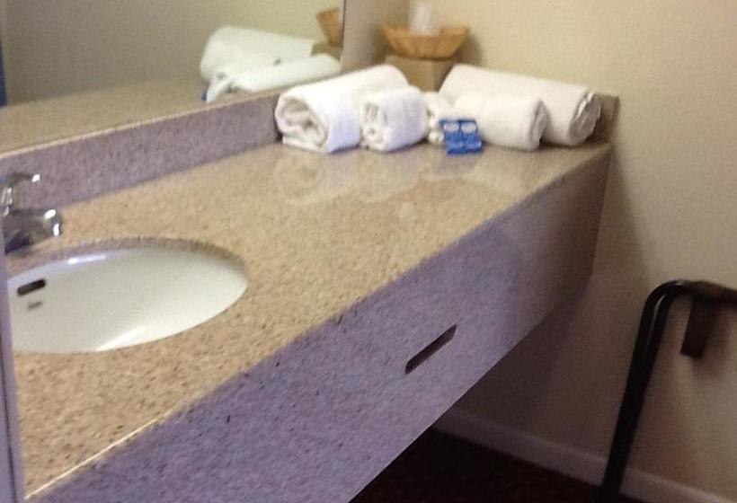 Мотель New Eastern Inn