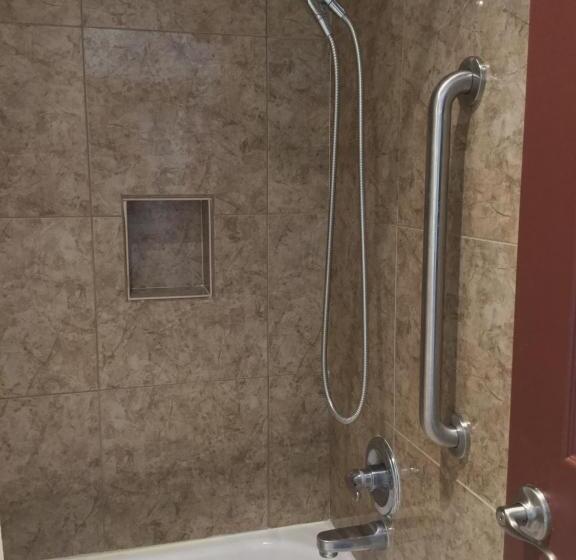 فندق على الطريق Ranger Inn Alva