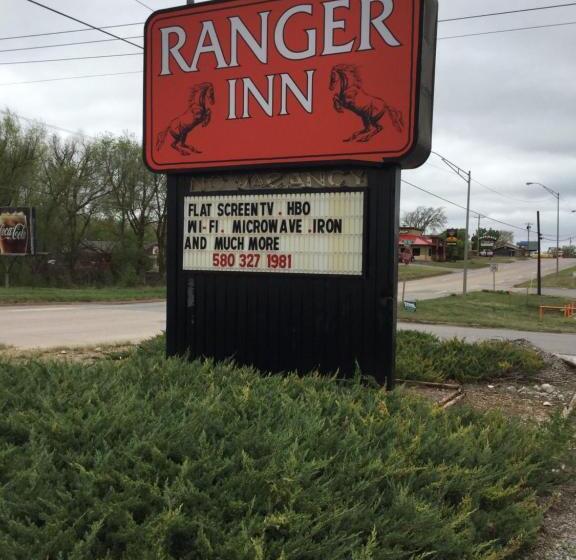 فندق على الطريق Ranger Inn Alva