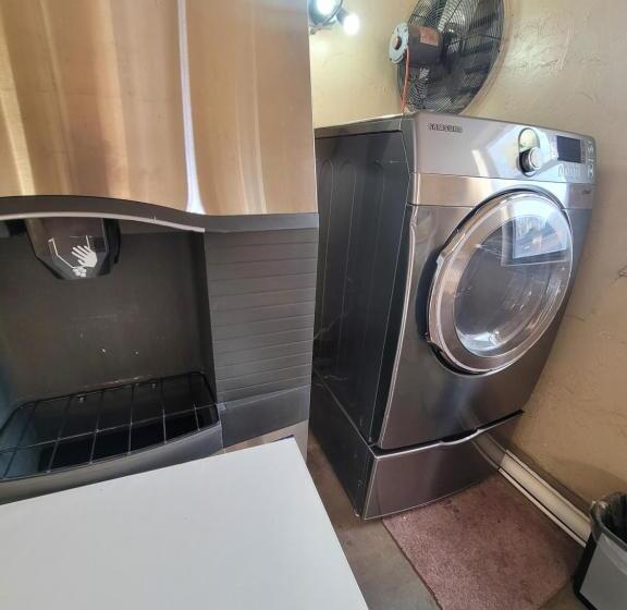 فندق على الطريق Ranger Inn Alva