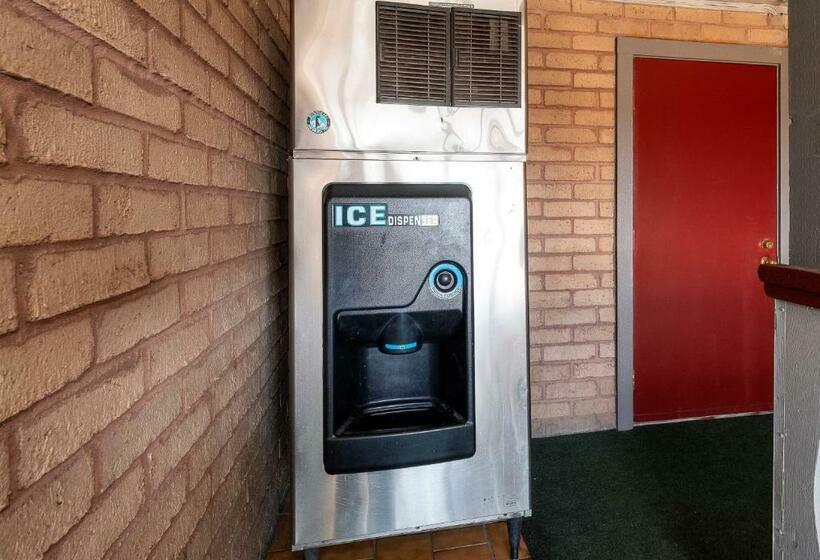 فندق على الطريق Red Roof Inn Monroe