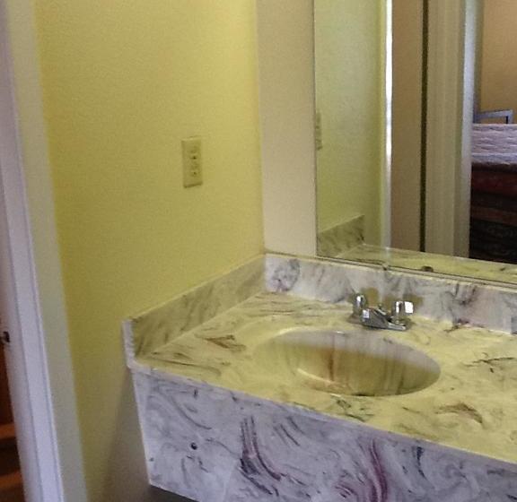 فندق على الطريق Relax Inn   Lakeland