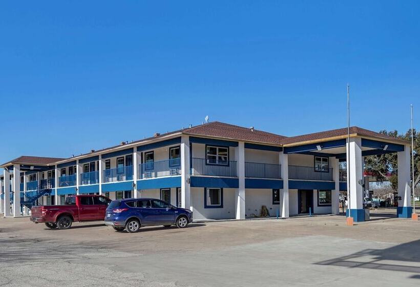 فندق على الطريق Rodeway Inn