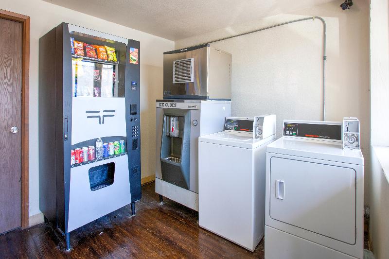 فندق على الطريق OYO Woodland Hotel and Suites