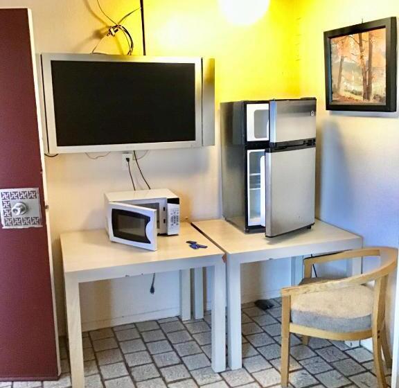 فندق على الطريق Royal Lodge