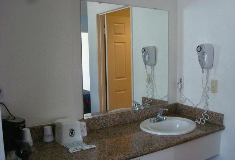 モーテル Scottish Inns