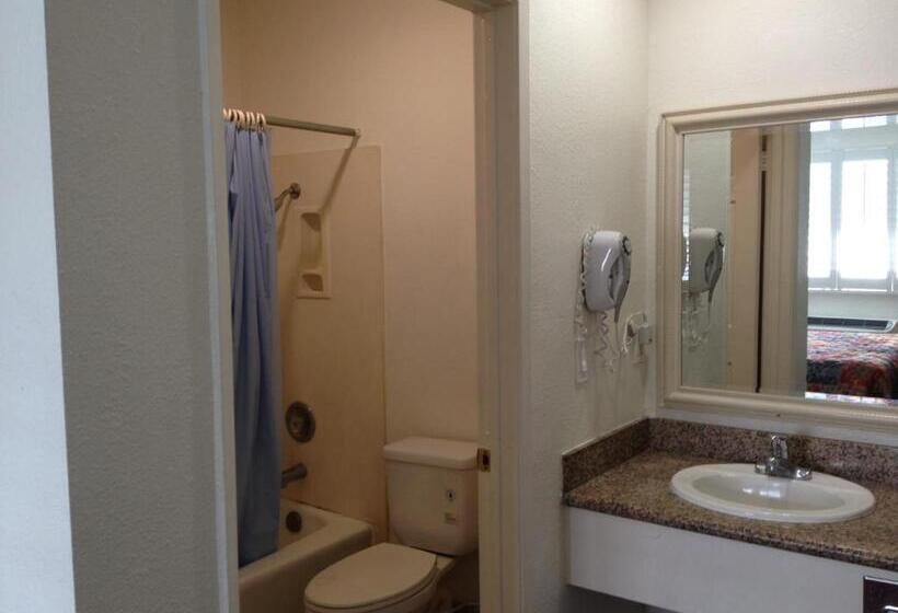 モーテル Scottish Inns