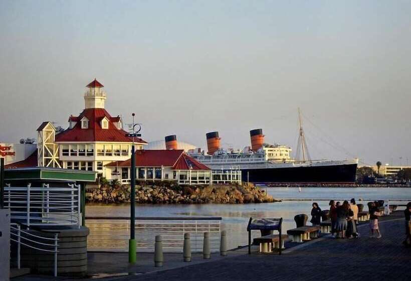 モーテル Scottish Inns