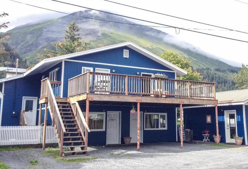 מוטל Sea Treasures Inn