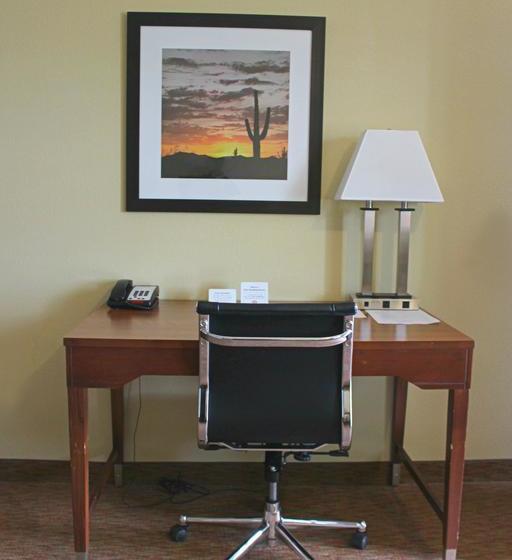 فندق على الطريق Southern Inn And Suites Kermit