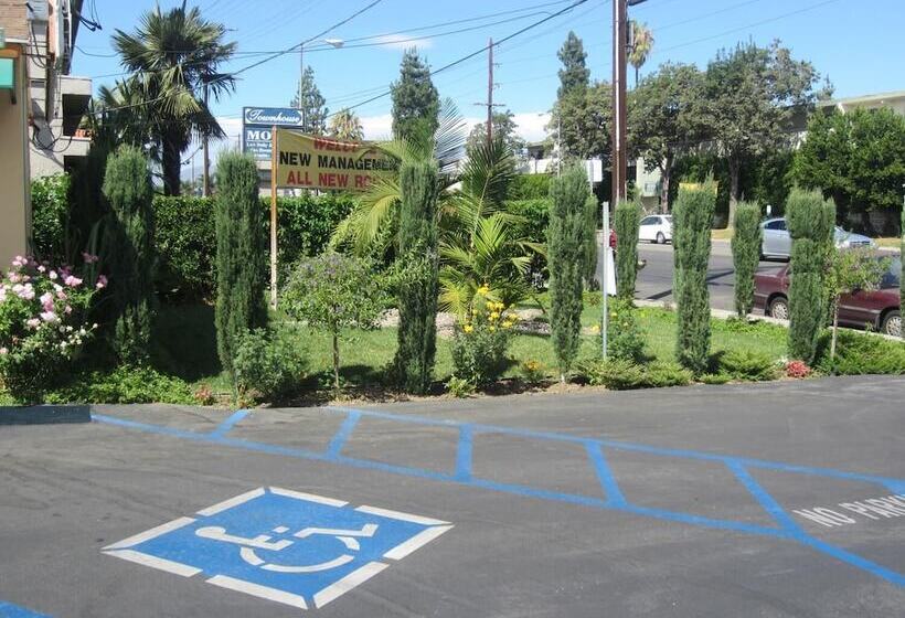 모텔 Starlight Inn Van Nuys