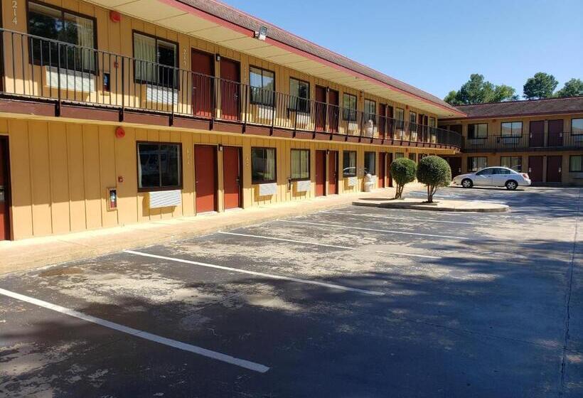 汽车旅馆 Super 7 Inn