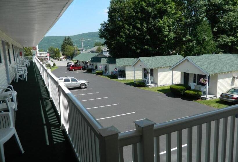 مُتل Heritage Of Lake George