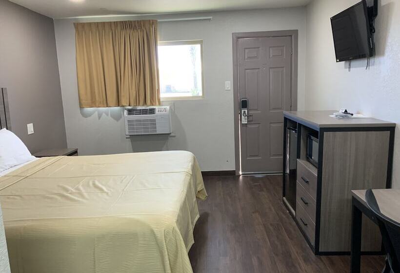 فندق على الطريق Value Lodge