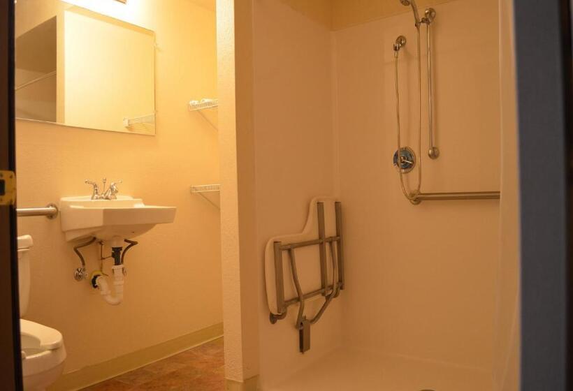 فندق على الطريق Wells Chinatown