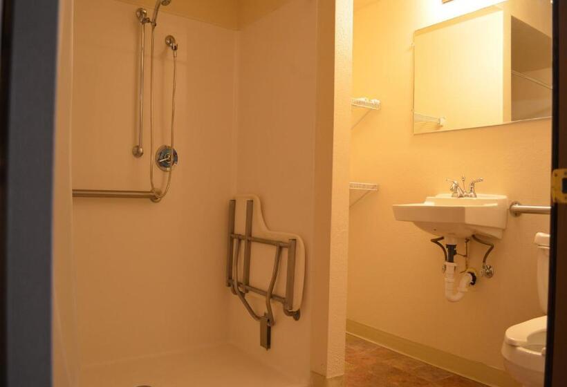 فندق على الطريق Wells Chinatown