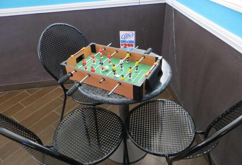 Oasis Boutique Motel