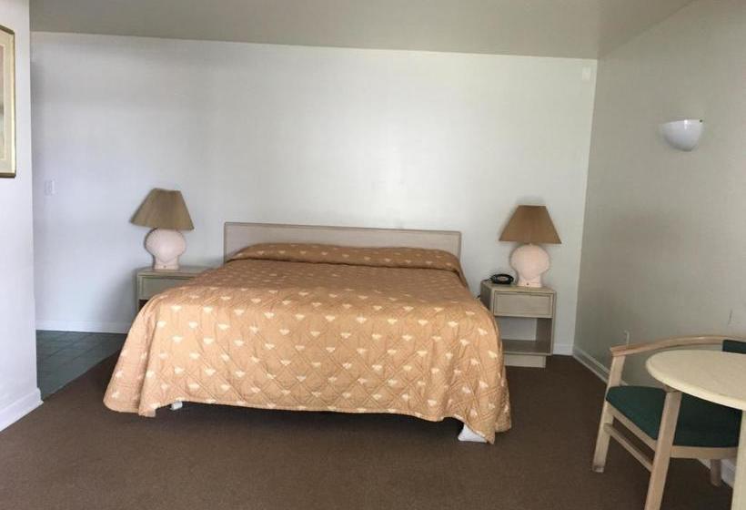 Point 1 Resort & Motel