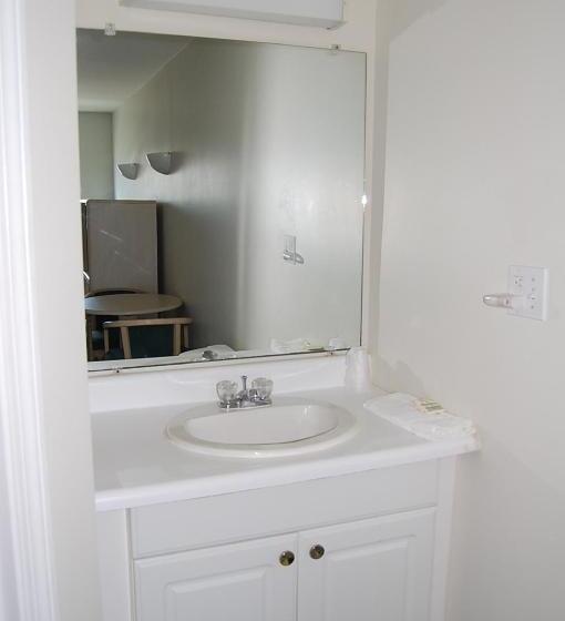 Point 1 Resort & Motel