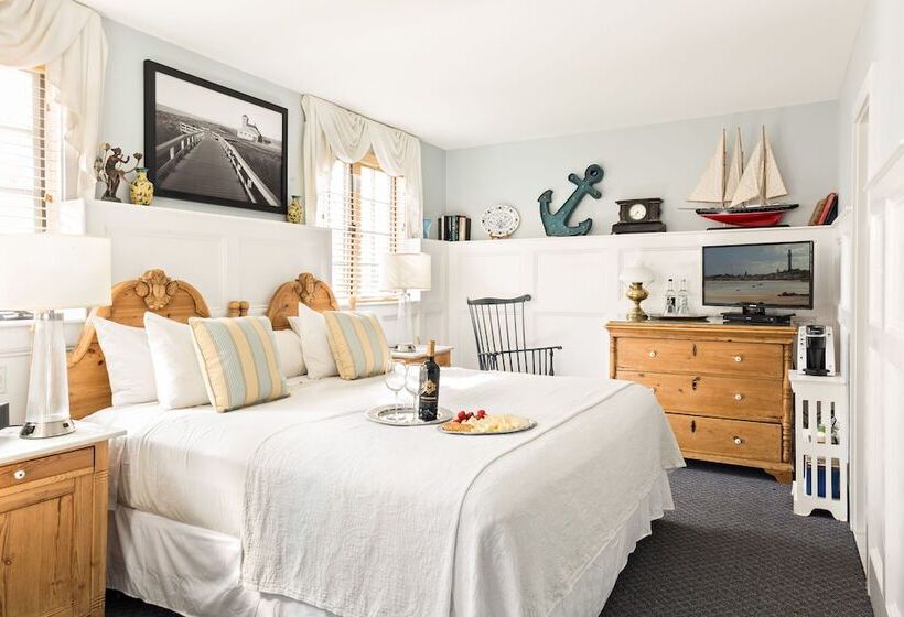 استراحتگاه Brass Key Guesthouse Adults Only