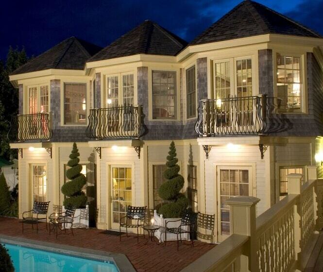 منتجع Brass Key Guesthouse Adults Only