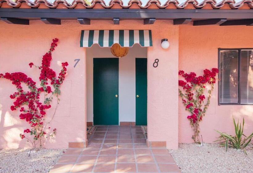 منتجع Les Cactus