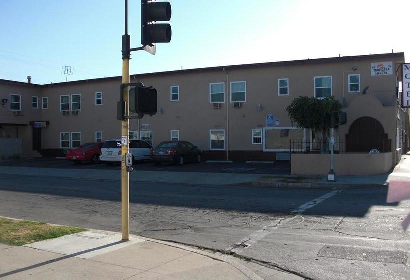 Tropicana Motel