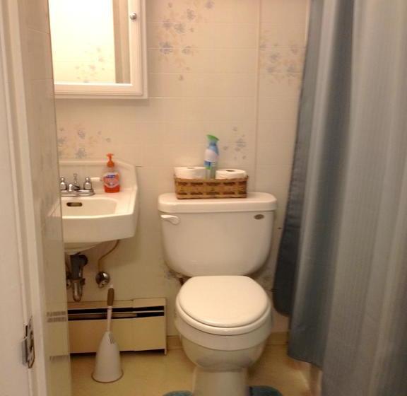 A Downtown Hideaway Bed And Breakfast