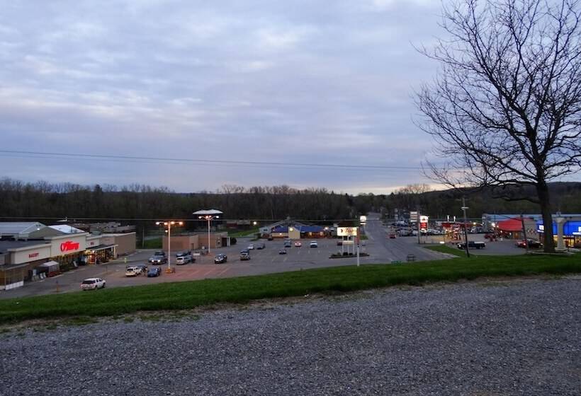 Attican Motel   Attica   Batavia   Warsaw   Darien Lake