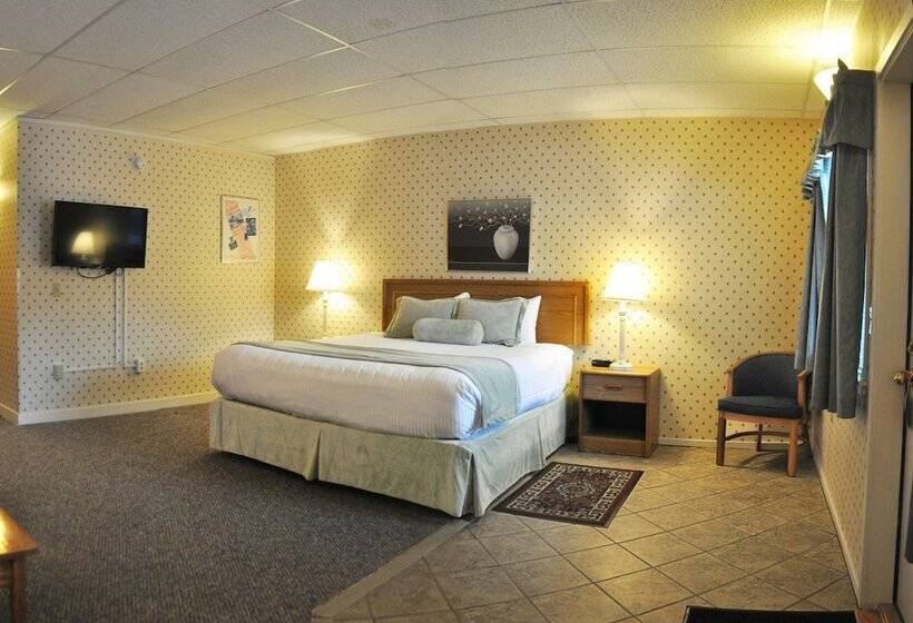 Attitash Motel