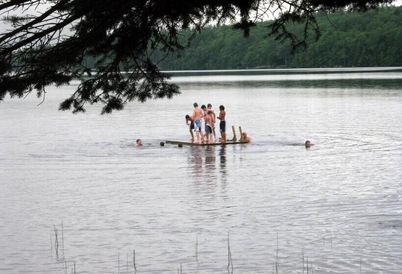 مبيت وإفطار Alamoosook Lakeside Inn Orland