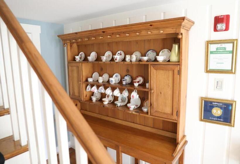 An English Garden Bed & Breakfast