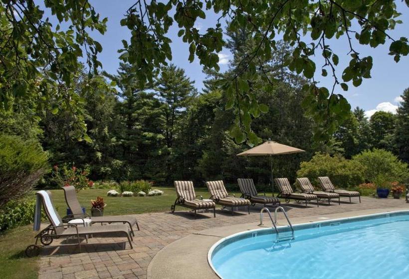 تختخواب و صبحانه Applegate Inn