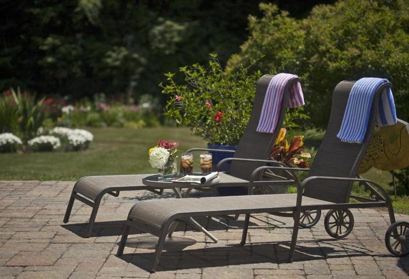 تختخواب و صبحانه Applegate Inn