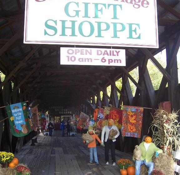 민박 Covered Bridge House
