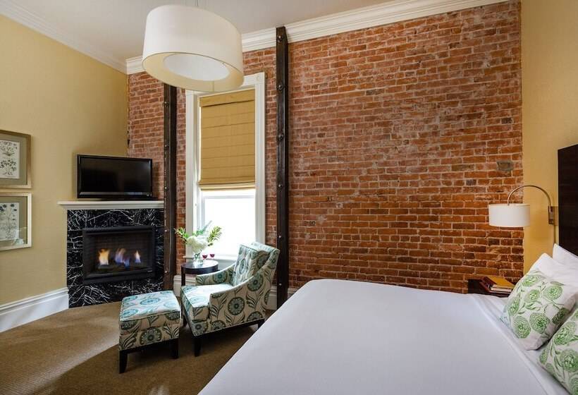 Bed and Breakfast Healdsburg Inn On The Plaza, A Four Sisters Inn