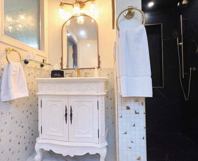 민박 The Inn At Stockbridge