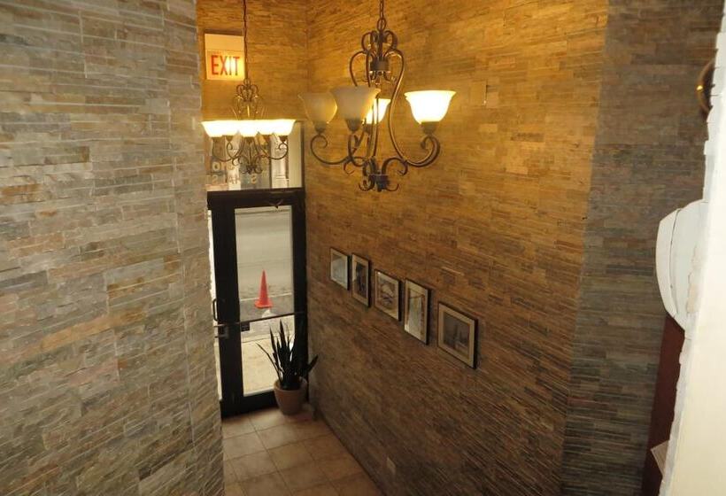 Chicago Parthenon Hostel