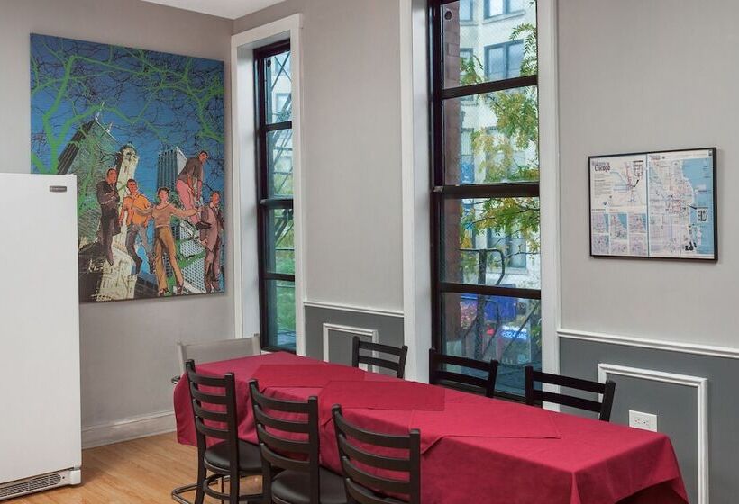 Chicago Parthenon Hostel